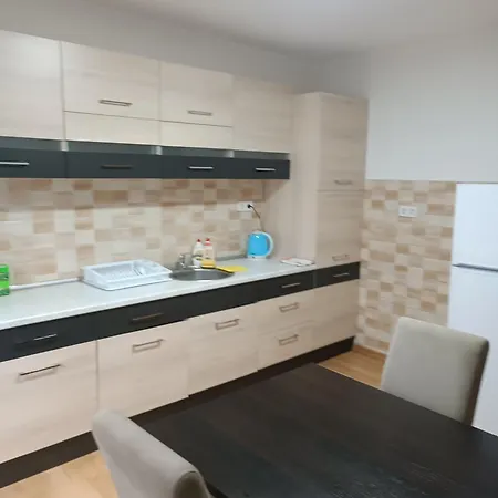 Apartman Apartmans Mellis Fre Parking *
