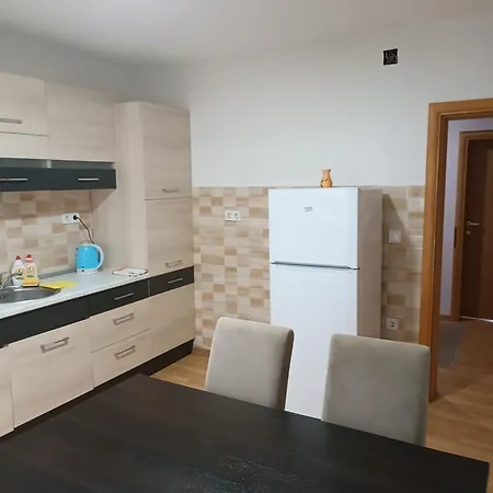 Apartman Apartmans Mellis Fre Parking *