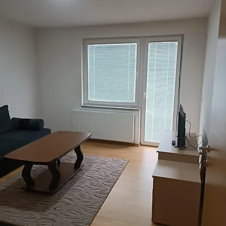 Apartmans Mellis Fre Parking